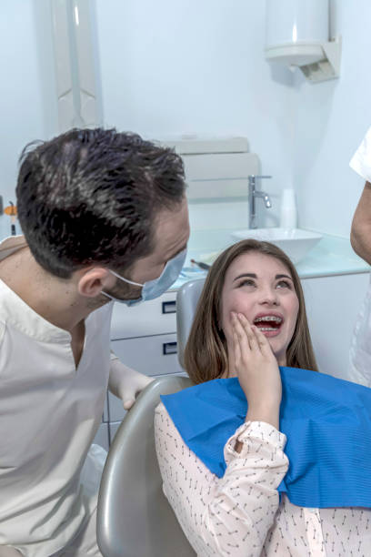 Best Emergency Tooth Extraction in West Wood, UT